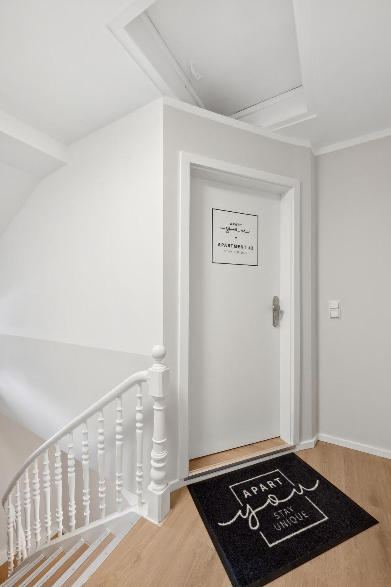Altstadt Apartment Am Wasser Mit Parkplatz Und Grossem Garten Бад-Кройцнах Экстерьер фото